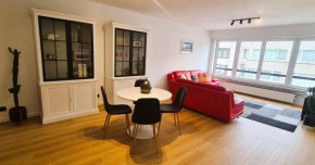 Modern appartement nabij Casino en Zee